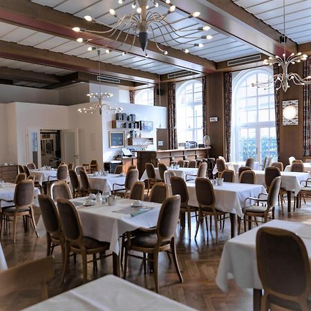 Hotel Gasthof Zum Storch Schlüsselfeld Екстериор снимка